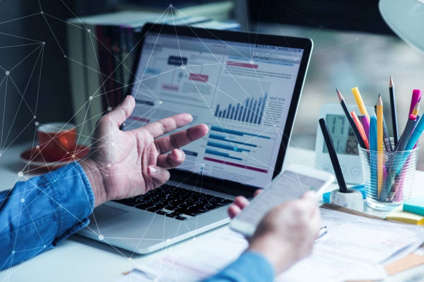 Divestiture Advisory Services